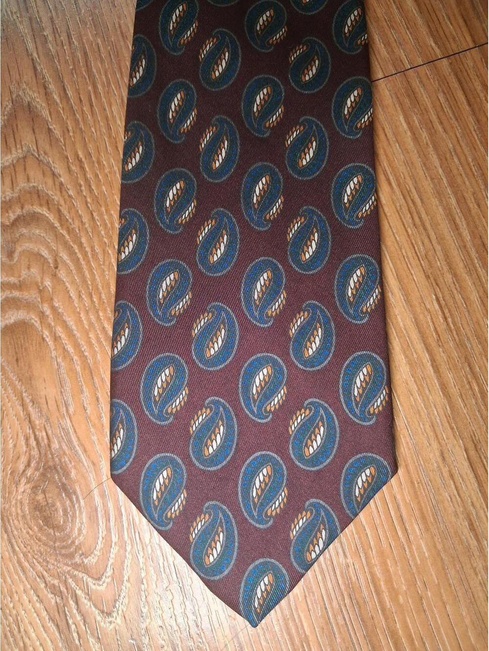 Robert Talbott 100% Silk Tie Burgundy Paisley Handmade USA